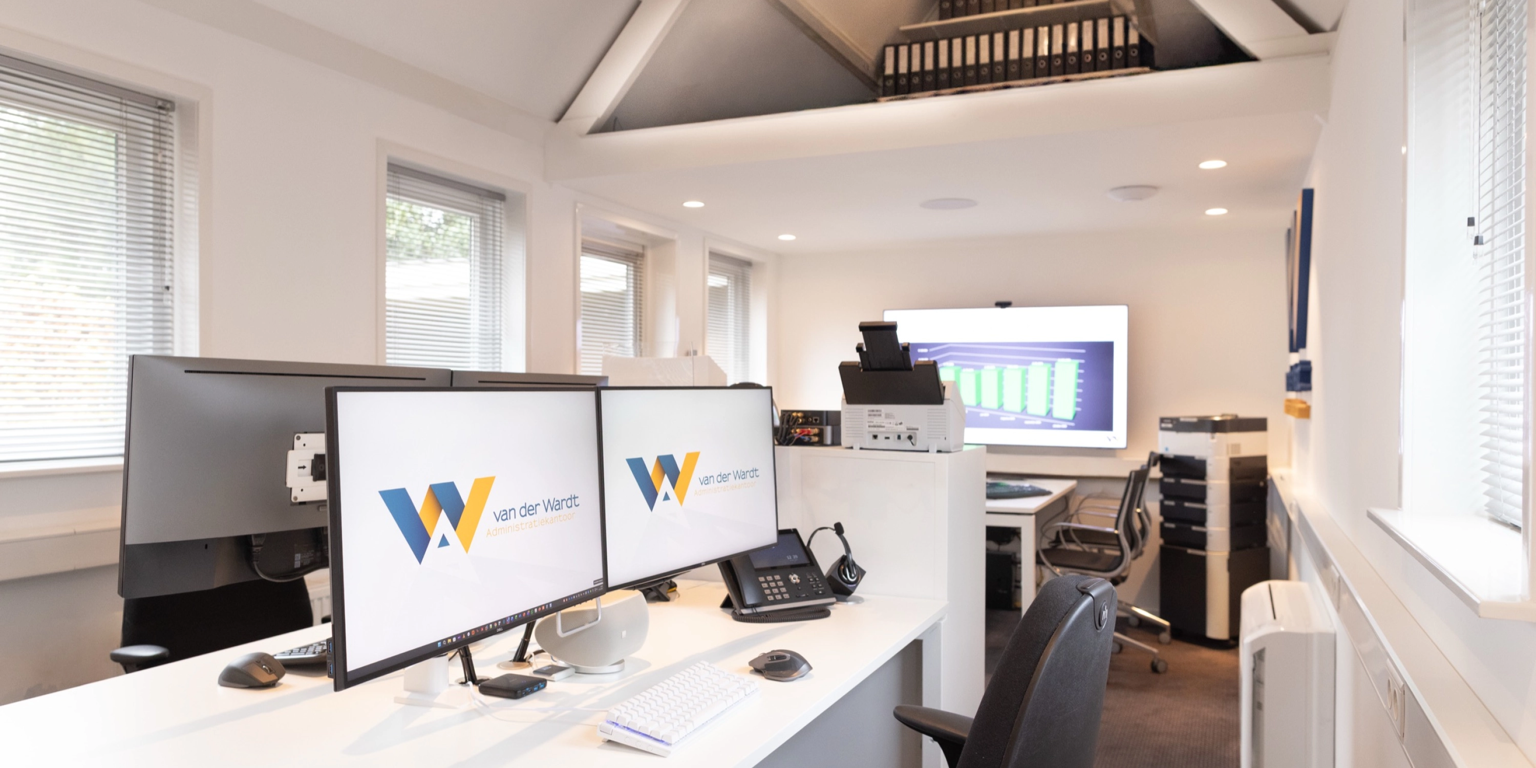 Structuur bepaalt controle.